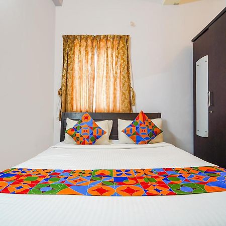 Fabexpress Its South East Residency Hotel Siruseri Exterior photo